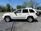Used 2007 Jeep Grand Cherokee Laredo w/ Sun/Sound Group image 2