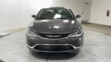 Used 2015 Chrysler 200 Limited w/ Convenience Group image 2
