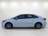 Used 2022 Toyota Corolla LE image 2