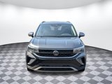 Used 2024 Volkswagen Taos SE image 3
