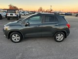 Used 2018 Chevrolet Trax LT w/ LT Convenience Package image 2