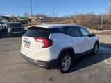Used 2022 GMC Terrain SLE image 5