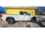 Used 2006 Nissan Titan SE image 2