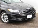 Used 2020 Ford Fusion SE image 4