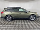 Used 2017 Subaru Outback 3.6R Limited image 2