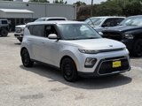 Used 2020 Kia Soul LX image 2