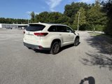 Used 2017 Toyota Highlander XLE image 5
