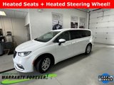Used 2023 Chrysler Pacifica Touring-L image 3