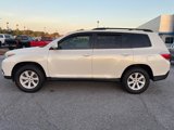 Used 2013 Toyota Highlander FWD image 4