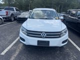 Used 2016 Volkswagen Tiguan S image 2