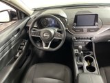 Used 2023 Nissan Altima 2.5 SV image 5
