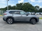 Used 2023 Nissan Rogue SV w/ SV Premium B Package image 4