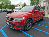 Used 2022 Volkswagen Tiguan SE image 3