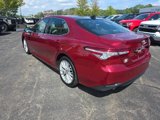 Used 2018 Toyota Camry XSE image 3