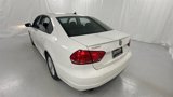 Used 2013 Volkswagen Passat 2.5 S image 5