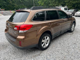 Used 2013 Subaru Outback 2.5i Limited image 4