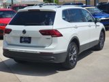 Certified 2024 Volkswagen Tiguan SE image 5