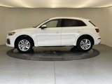 Certified 2023 Audi Q5 2.0T Premium w/ Convenience Package image 2