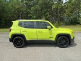 Used 2017 Jeep Renegade Altitude image 3