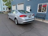 Used 2017 Ford Fusion SE w/ Fusion SE Technology Package image 6