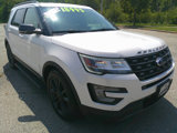 Used 2017 Ford Explorer XLT image 6