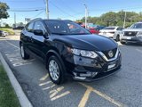 Used 2022 Nissan Rogue Sport SV image 2