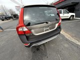Used 2009 Volvo XC70 T6 image 4