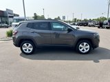Used 2022 Jeep Compass Latitude w/ Convenience Group image 2