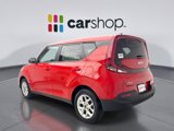 Used 2022 Kia Soul LX w/ Technology Package image 3