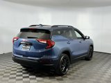 Used 2024 GMC Terrain SLE w/ Driver Convenience Package image 5