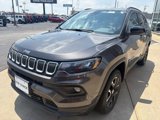 Used 2022 Jeep Compass Latitude w/ Convenience Group image 2