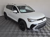 New 2025 Volkswagen Taos SE image 2