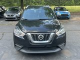 Used 2018 Nissan Kicks S image 2