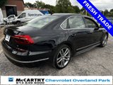 Used 2017 Volkswagen Passat 1.8T R-Line image 3