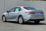 Used 2018 Toyota Camry LE image 3