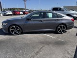 Used 2018 Honda Accord Sport image 4