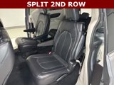 Used 2021 Chrysler Pacifica Touring-L image 2
