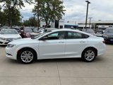 Used 2015 Chrysler 200 Limited w/ Convenience Group image 2