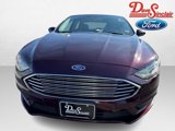 Used 2017 Ford Fusion SE w/ Fusion SE Technology Package image 2