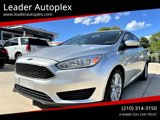 Used 2017 Ford Focus SE image 2