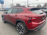 New 2025 Chevrolet Trax RS w/ Sunroof Package image 3