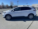 Used 2024 Ford Edge SEL image 2