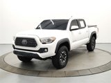 Used 2019 Toyota Tacoma TRD Off-Road image 3