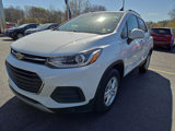 Used 2022 Chevrolet Trax LT w/ LT Convenience Package image 3
