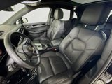 Certified 2024 Porsche Macan image 5