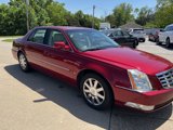 Used 2008 Cadillac DTS image 2