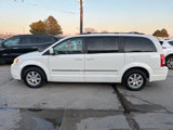 Used 2010 Chrysler Town & Country Touring image 2