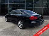 Used 2014 Volkswagen Passat TDI SE image 3