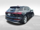 Used 2019 Audi e-tron Prestige w/ Prestige Package image 4