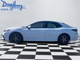 Used 2023 Toyota Camry SE image 2